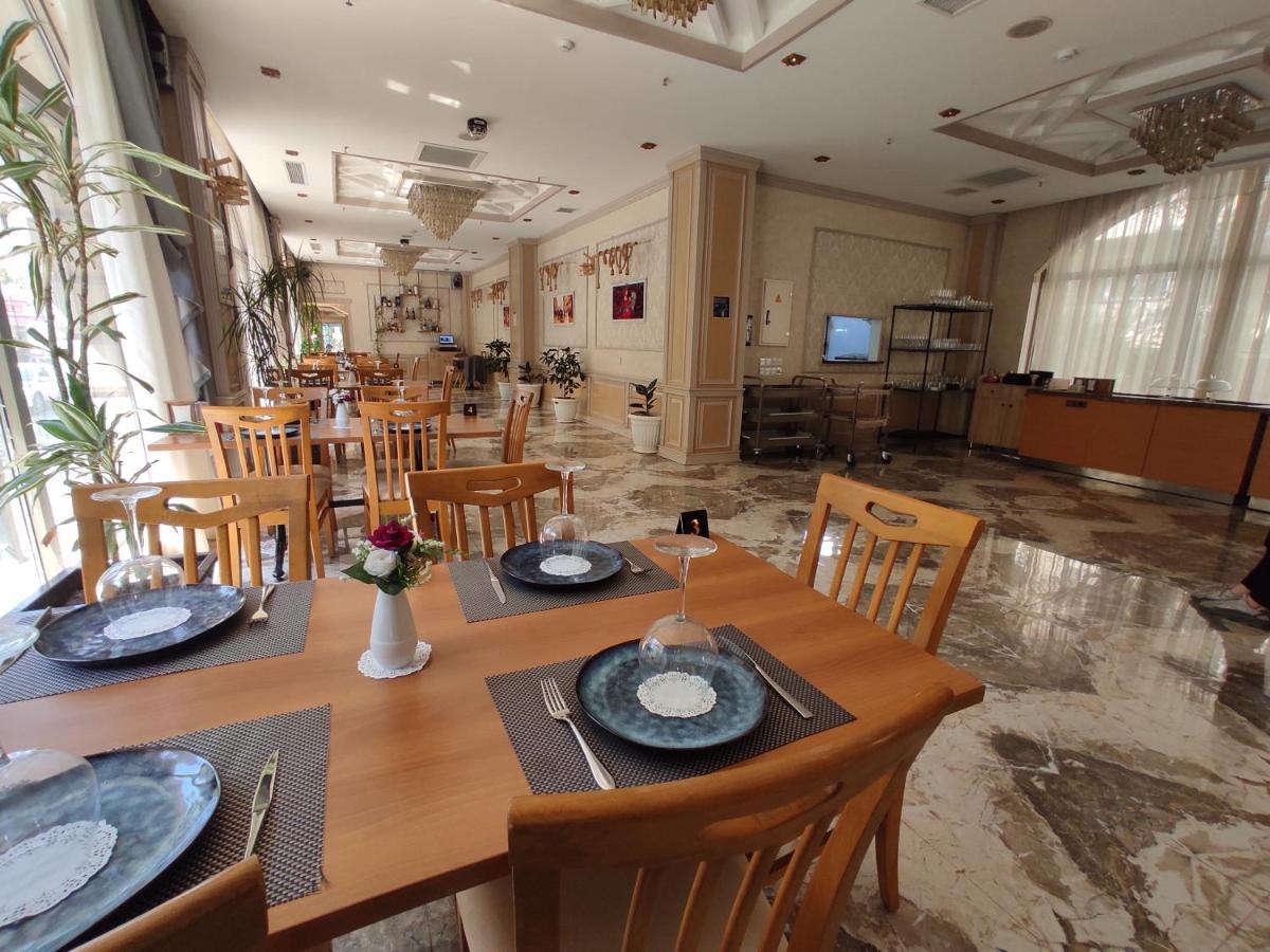 Golden City Hotel Баку Екстер'єр фото