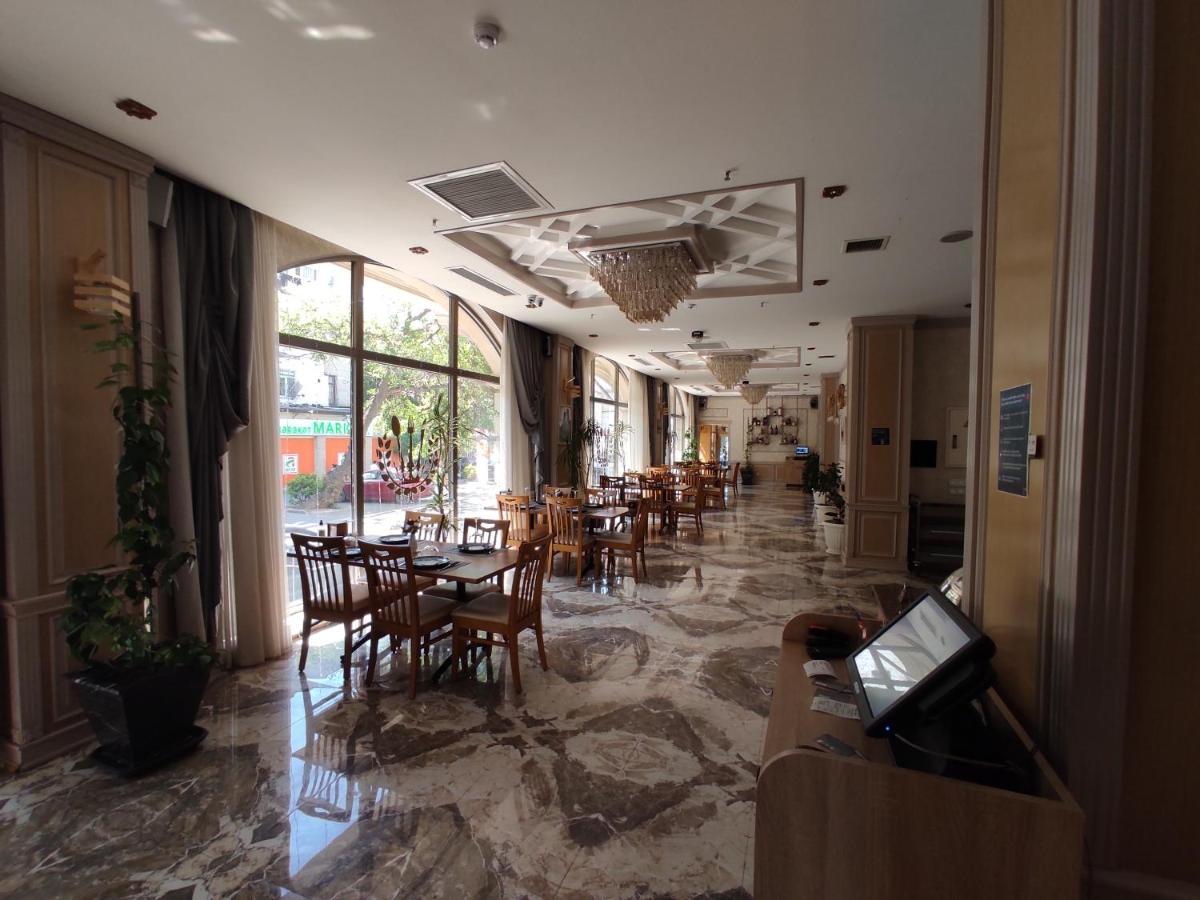 Golden City Hotel Баку Екстер'єр фото