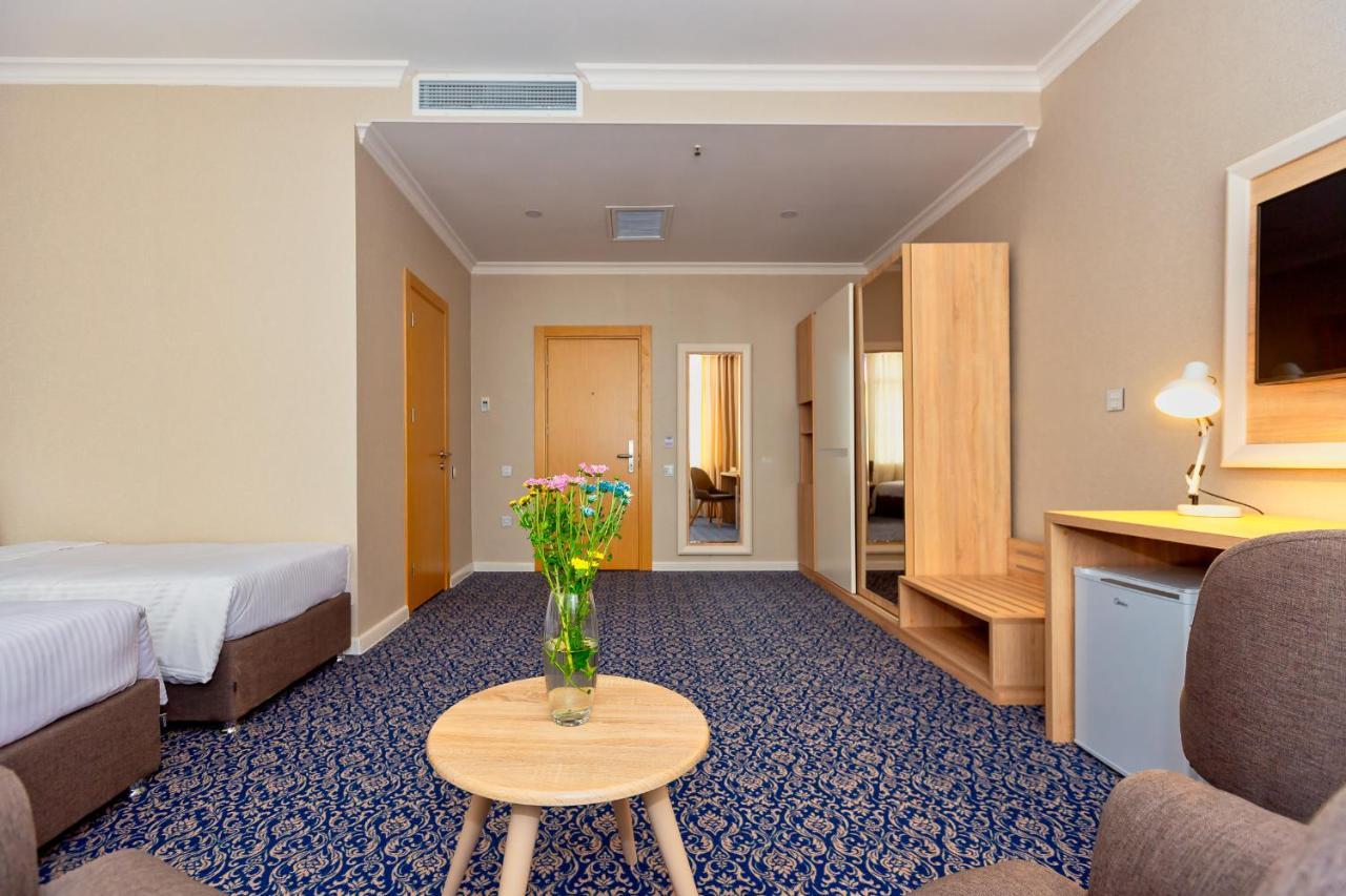 Golden City Hotel Баку Екстер'єр фото