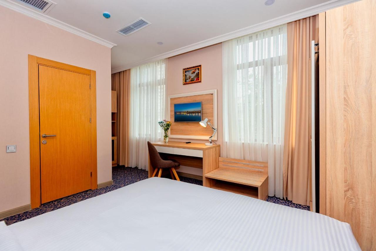 Golden City Hotel Баку Екстер'єр фото
