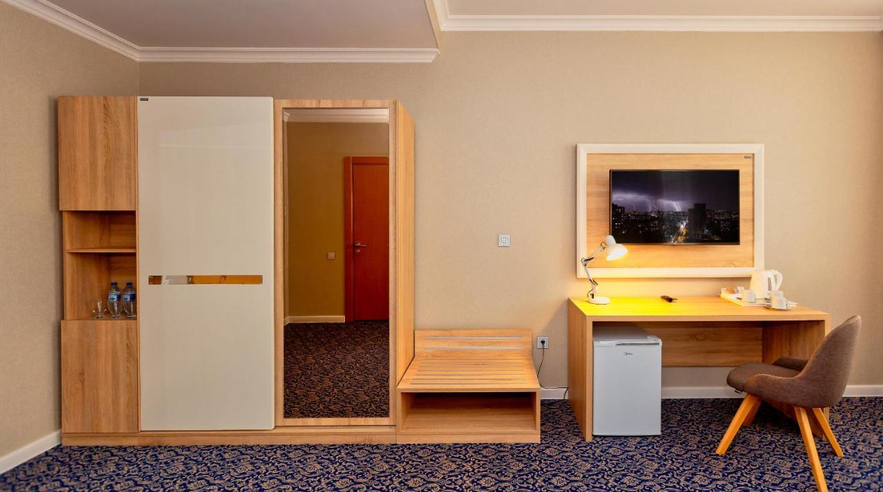 Golden City Hotel Баку Екстер'єр фото