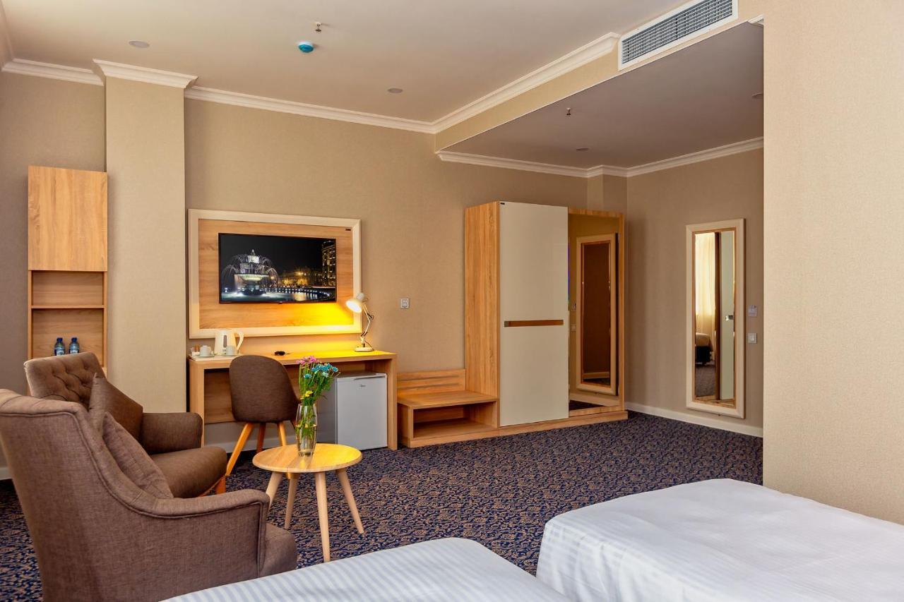 Golden City Hotel Баку Екстер'єр фото
