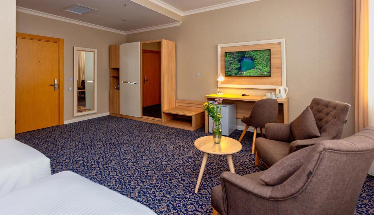 Golden City Hotel Баку Екстер'єр фото