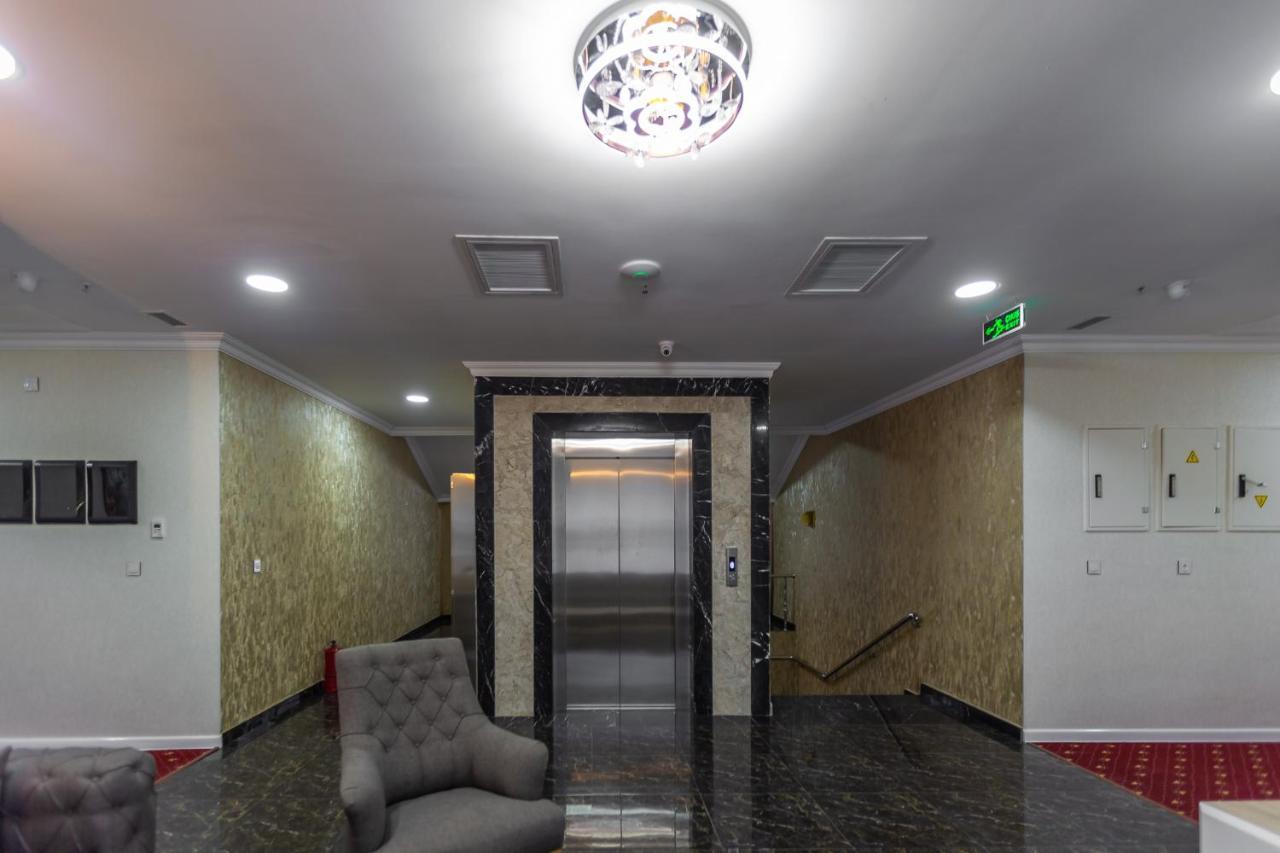 Golden City Hotel Баку Екстер'єр фото