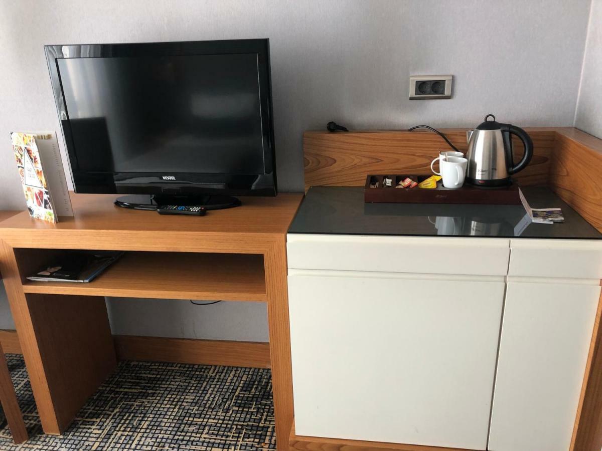 Golden City Hotel Баку Екстер'єр фото